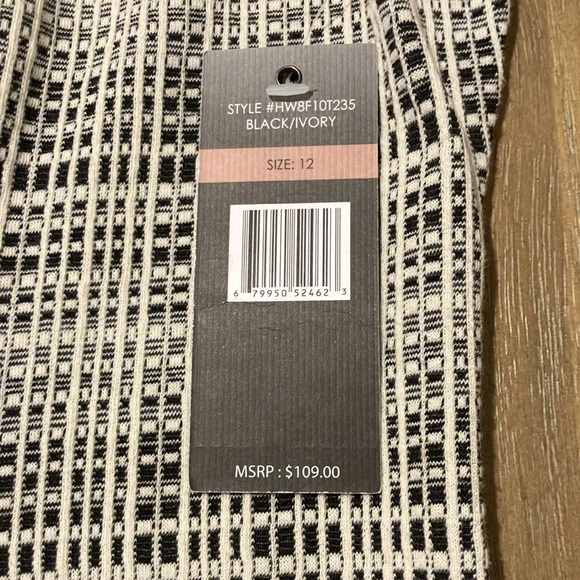 Sharagano NY Black & Ivory Check Short Sleeve Sheath Dress size 12 NWT - Picture 10 of 11